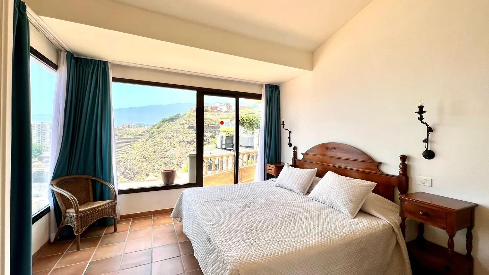 Two Bedrooms Apartment With Stunning Views Los Realejos 0*,